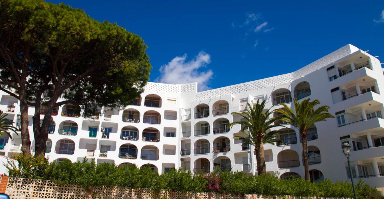 Modern Apartment Stunning Sea Views And Pool Nerja Ngoại thất bức ảnh