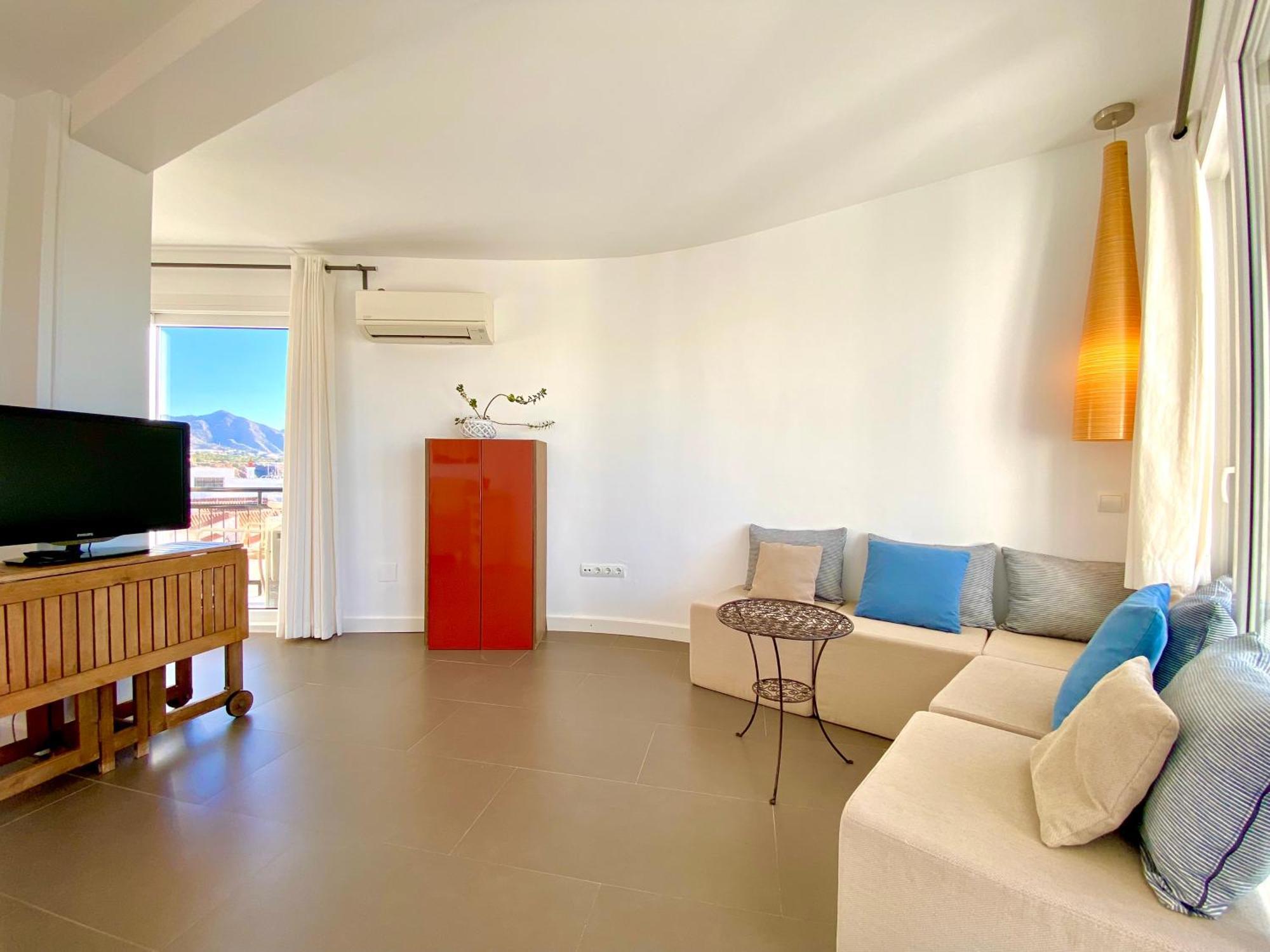 Modern Apartment Stunning Sea Views And Pool Nerja Ngoại thất bức ảnh
