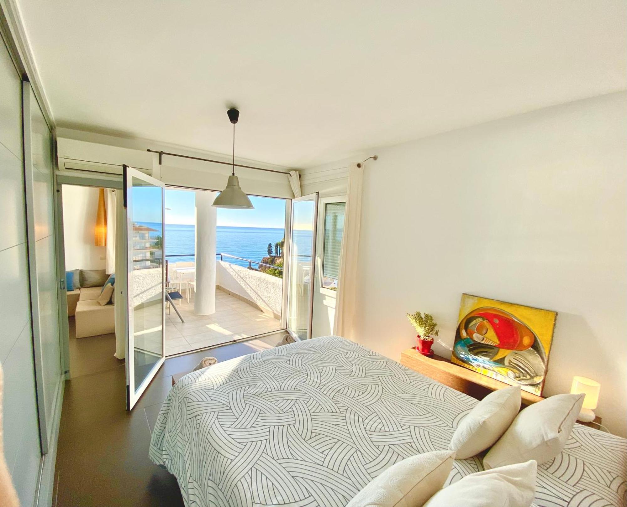 Modern Apartment Stunning Sea Views And Pool Nerja Ngoại thất bức ảnh